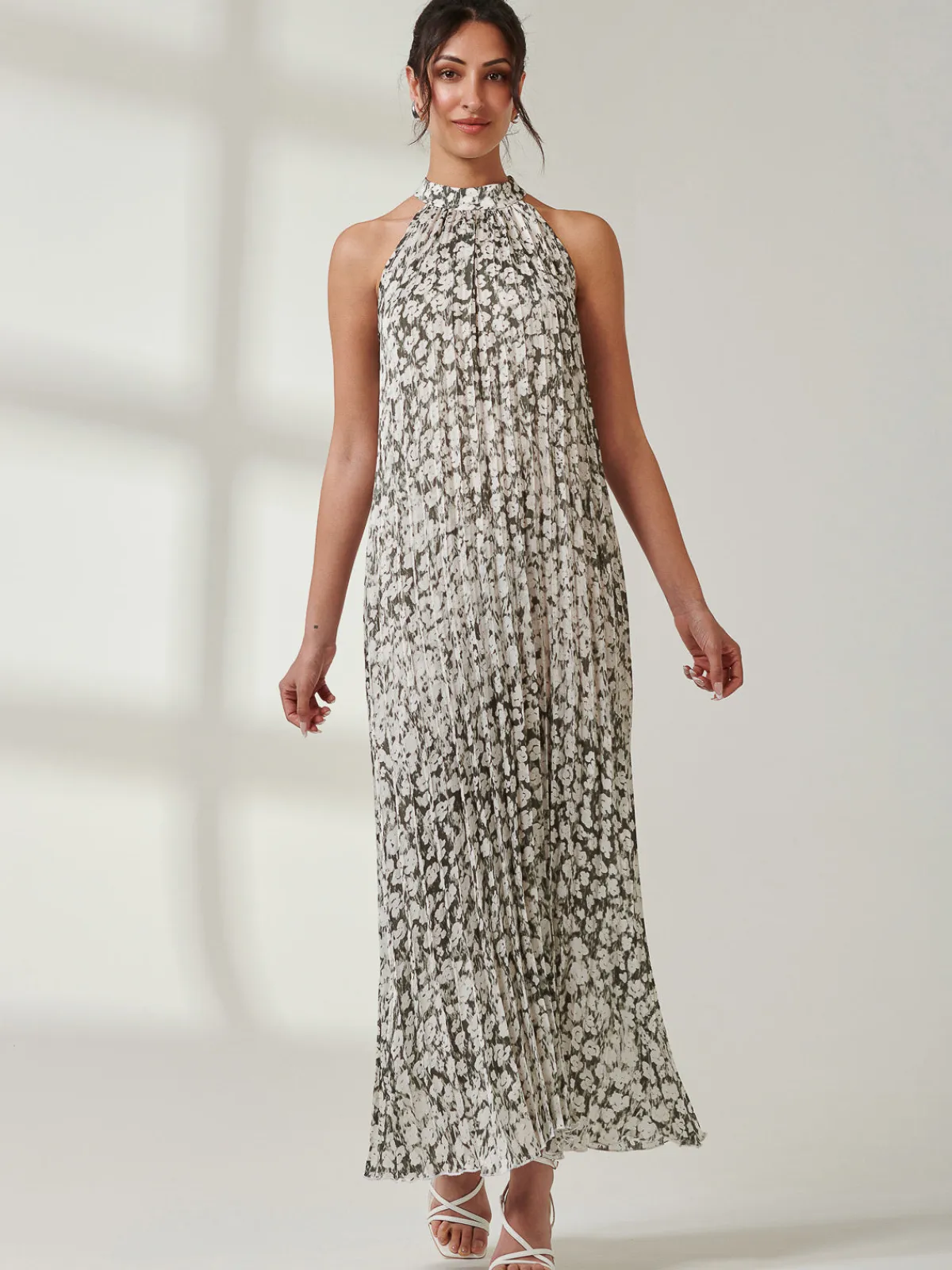 Jolie Moi Occasion Dresses|Weekend Casuals-Abstract Halter Neck Pleated Maxi Dress, Black Abstract