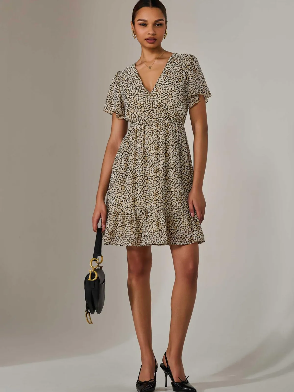 Jolie Moi Office Wear|Office Dresses-Chiffon Short Sleeve Tie Waist Mini Dress, Black Cream