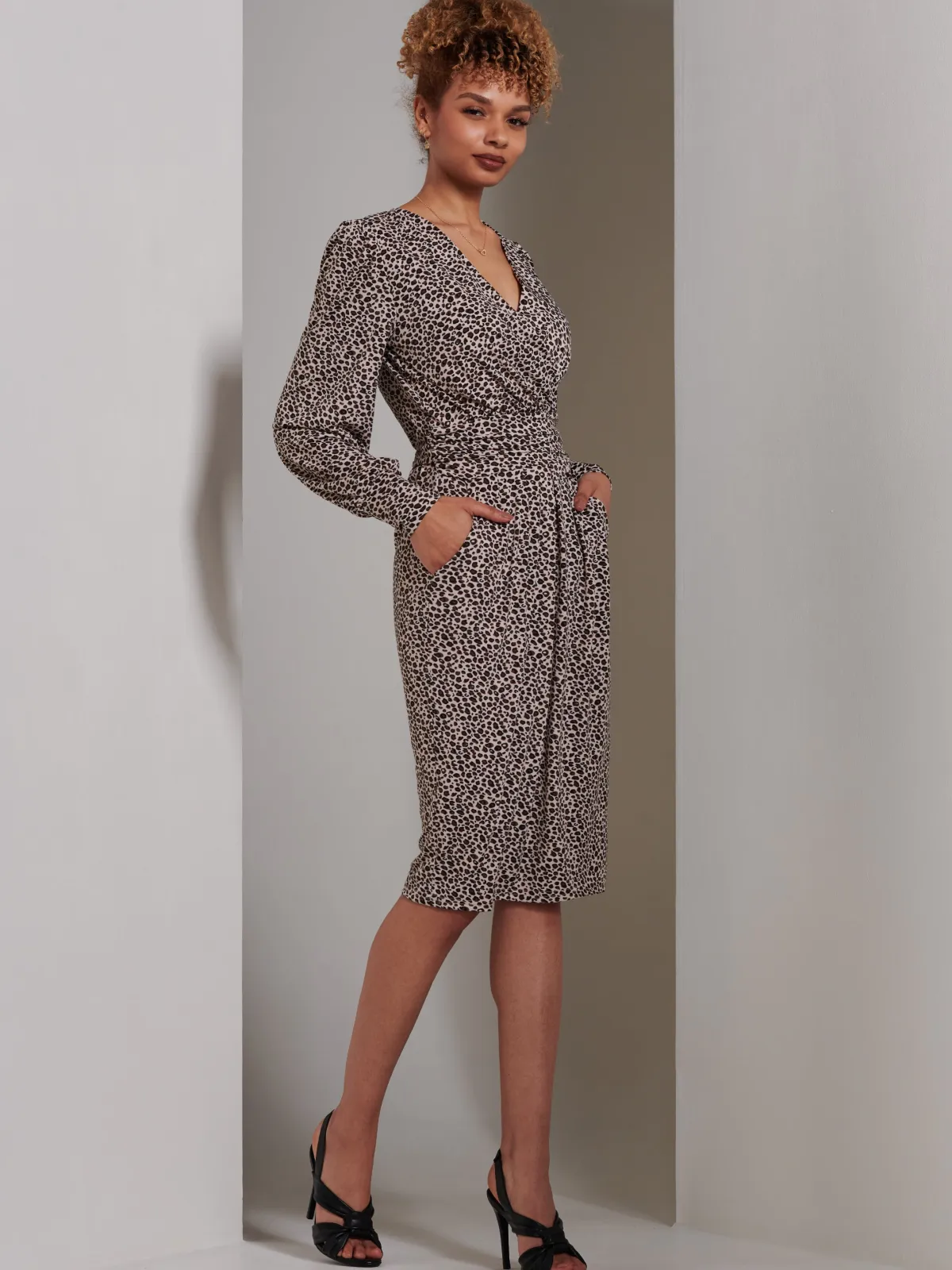 Jolie Moi Occasion Dresses|Weekend Casuals-Gwen Print Long Sleeve Pegged Dress, Animal Multi