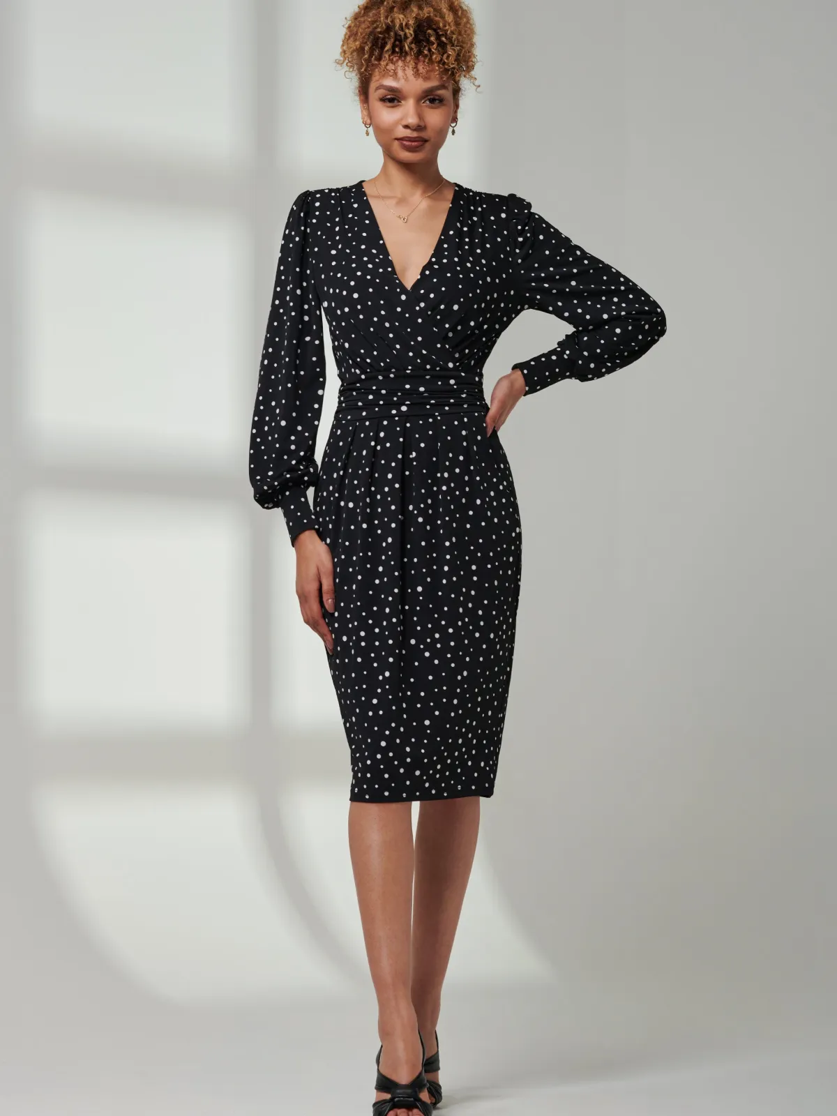 Jolie Moi Occasion Dresses|Weekend Casuals-Gwen Print Long Sleeve Pegged Dress, Black Spot