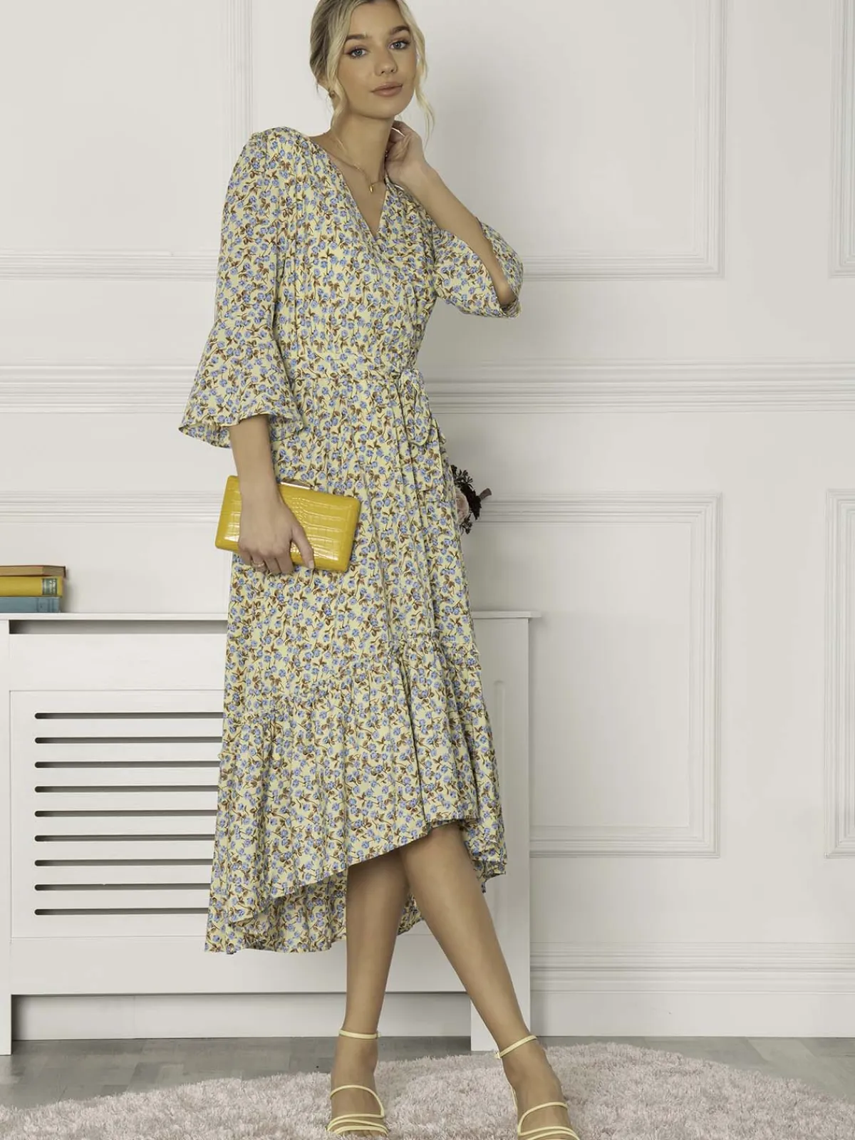 Jolie Moi Occasion Dresses|Weekend Casuals-Geelan Tiered Hem Maxi Dress, Yellow Floral