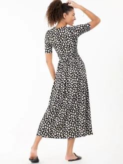 Jolie Moi Jersey Dresses|Weekend Casuals-Jenny Animal Print Jersey Maxi Dress, Black Animal