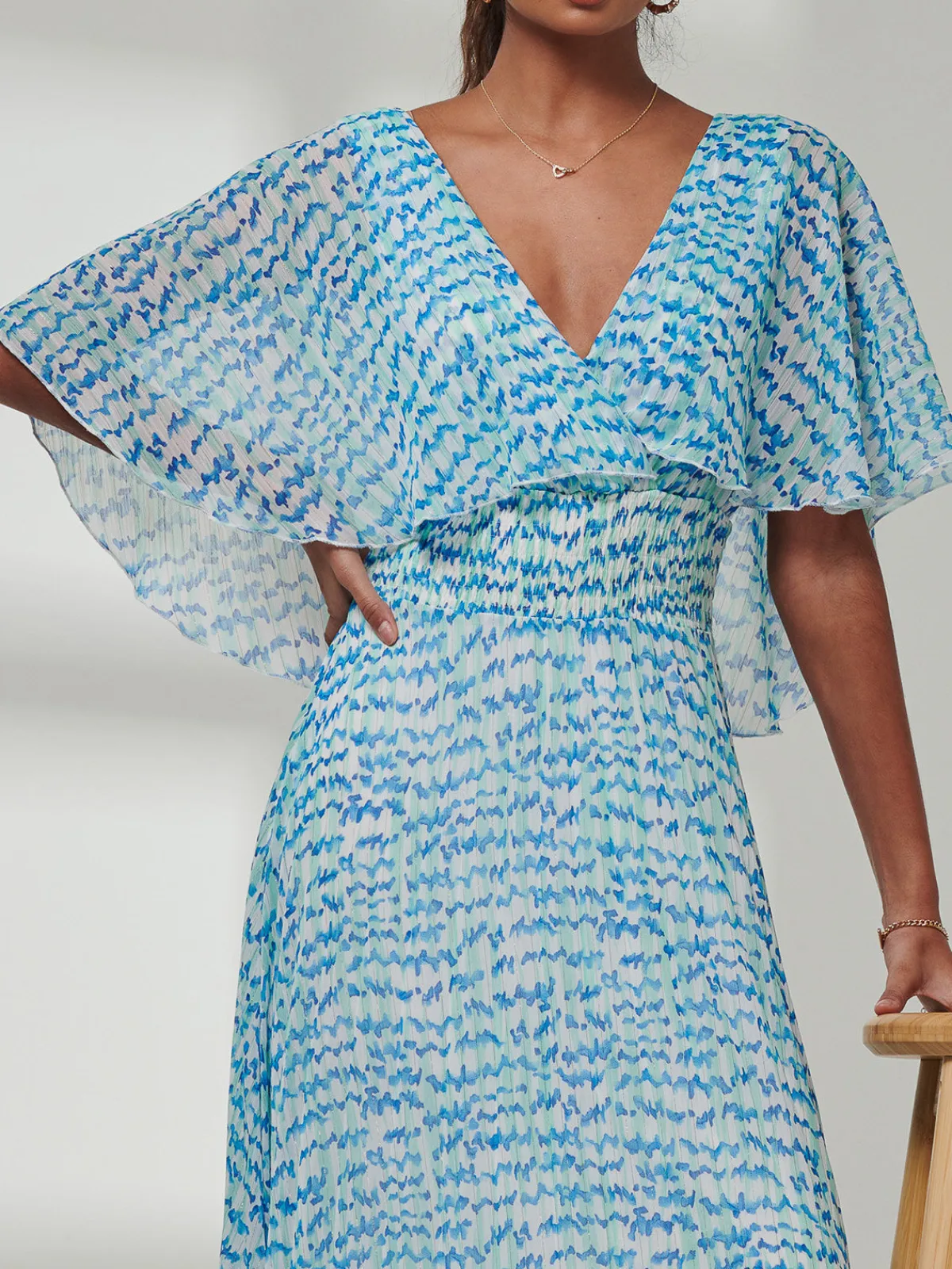 Jolie Moi Weekend Casuals|Maxi Dresses-Kyra Pleated Chiffon Maxi Dress, Blue Abstract
