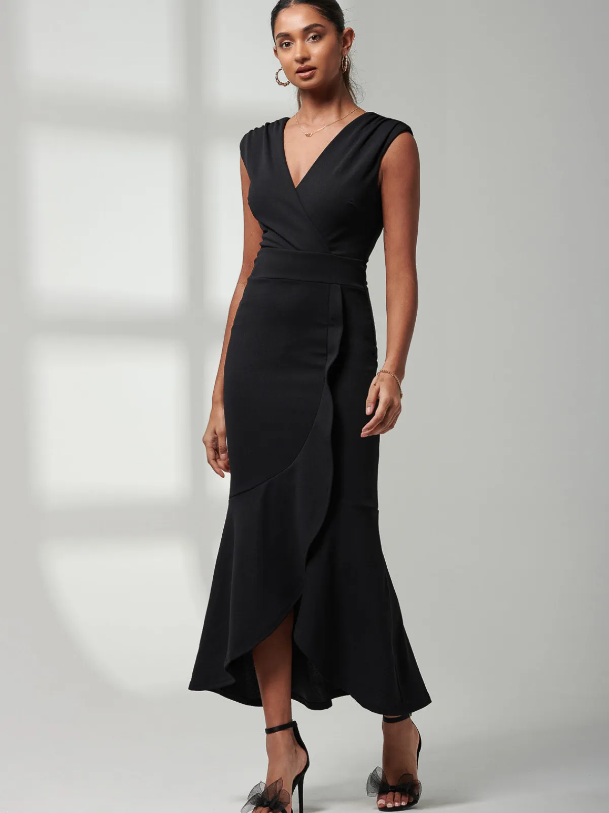 Jolie Moi Occasion Dresses|Sleeveless Dresses-Mabruka Frill Fishtail Maxi Dress, Black