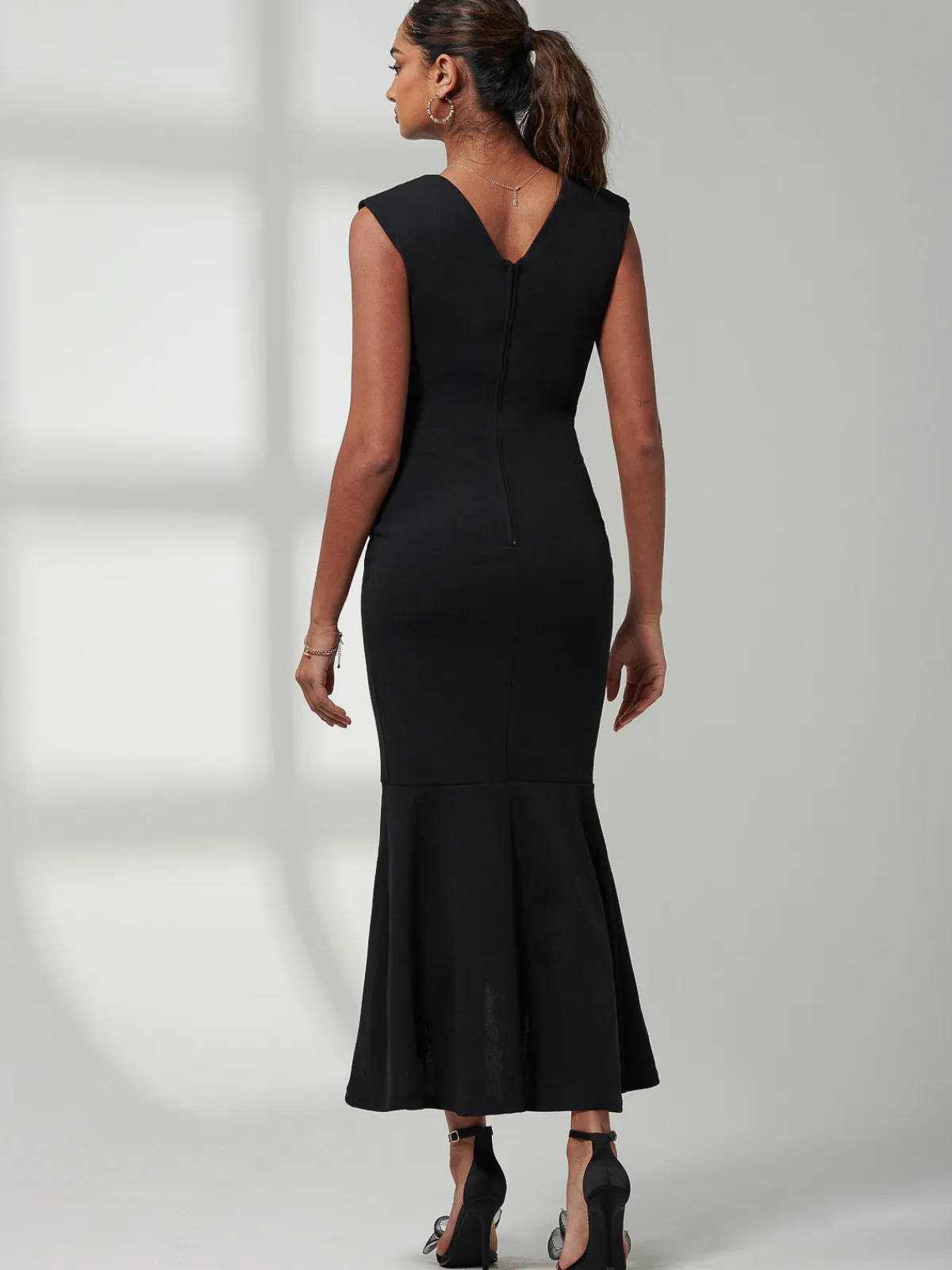 Jolie Moi Occasion Dresses|Sleeveless Dresses-Mabruka Frill Fishtail Maxi Dress, Black