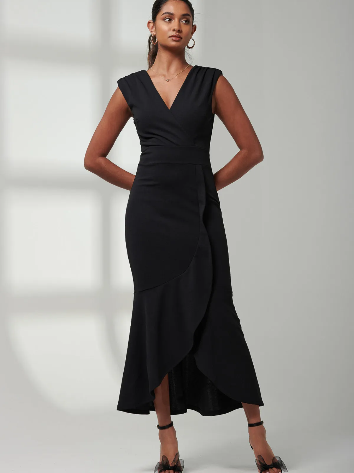 Jolie Moi Occasion Dresses|Sleeveless Dresses-Mabruka Frill Fishtail Maxi Dress, Black