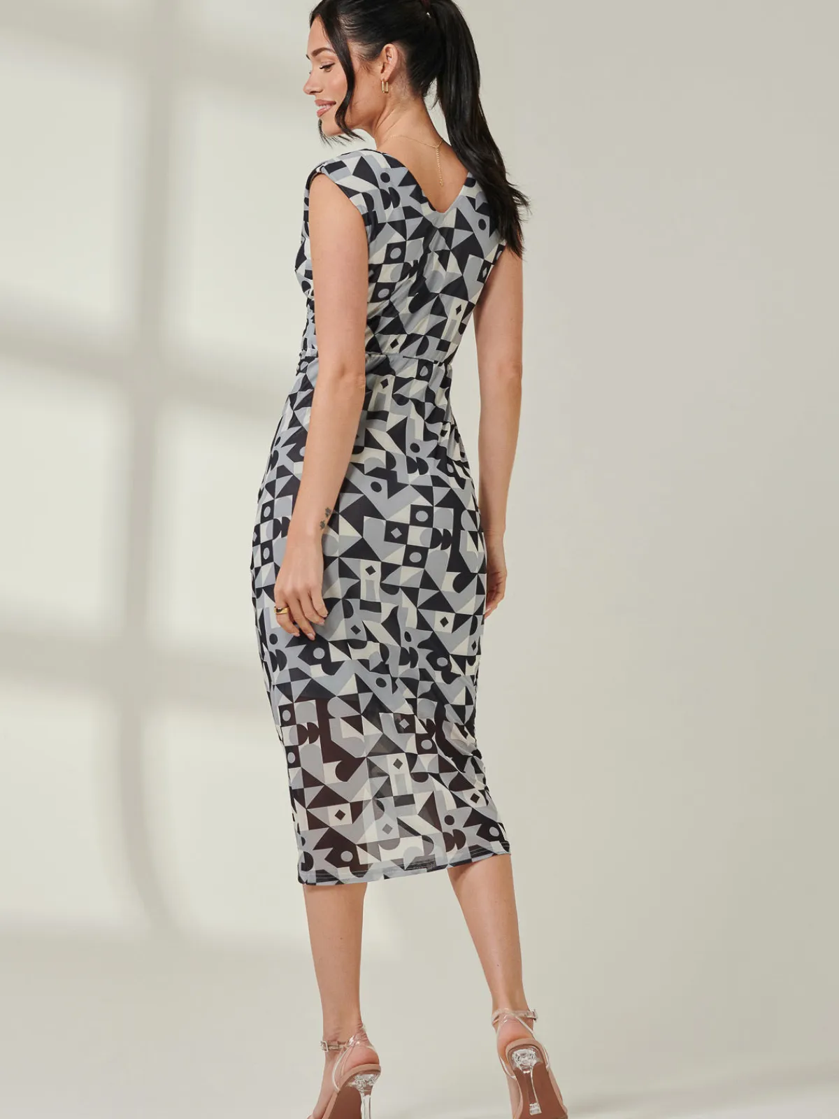 Jolie Moi Occasion Dresses|Sleeveless Dresses-Mesh Wrap Ruched Bodycon Dress, Black Geo