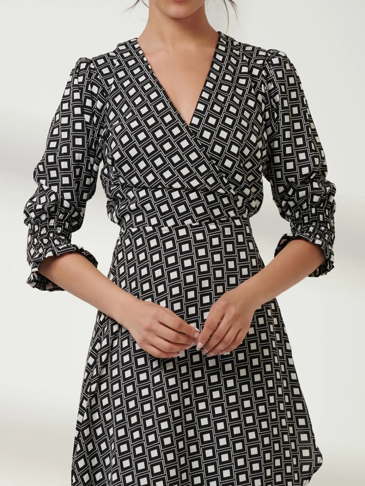 Jolie Moi Occasion Dresses|Office Dresses-Peyton Wrap Puff Sleeve Midi Dress, Black Geo