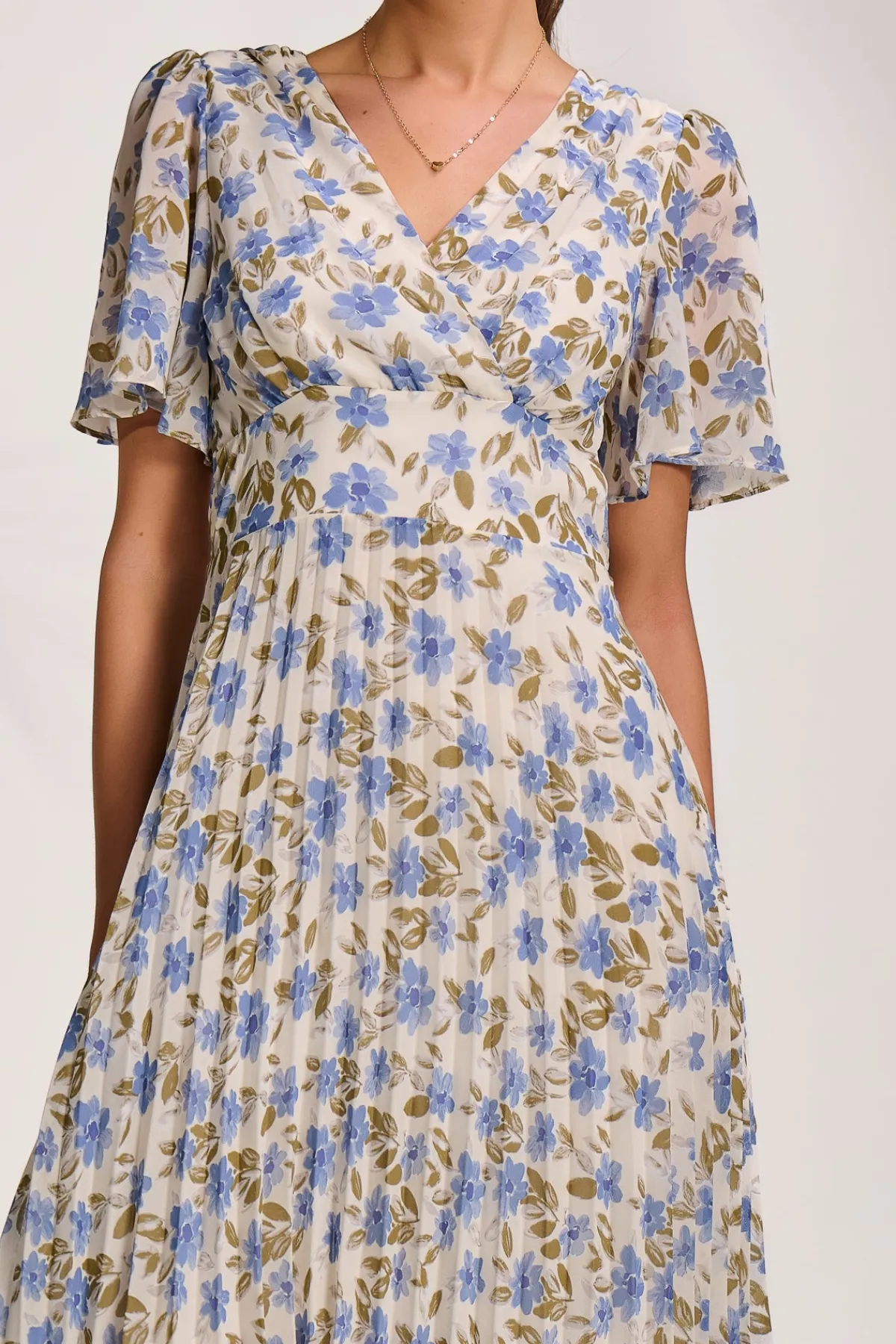 Jolie Moi Occasion Dresses|Wedding Guest-Printed Chiffon Pleated Maxi Dress, Blue Floral