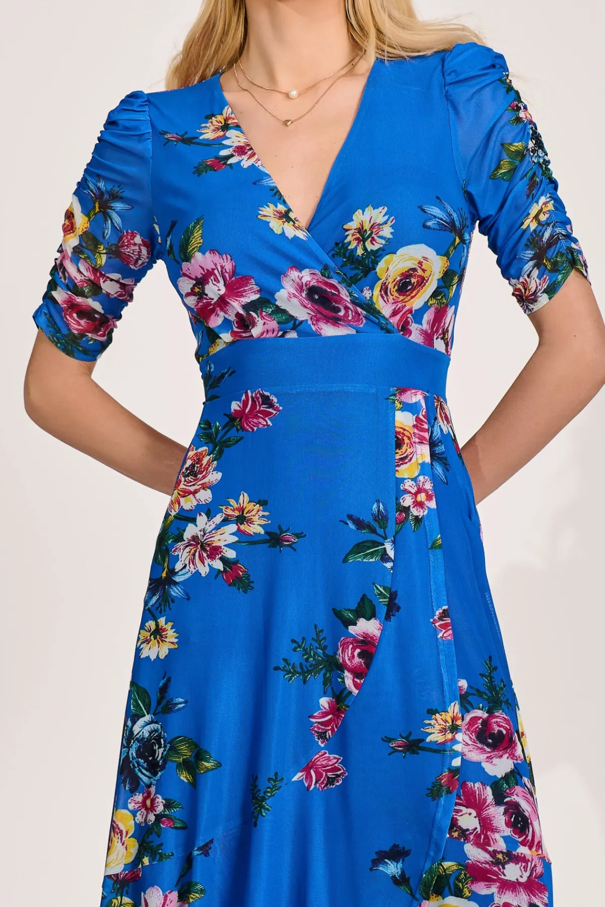 Jolie Moi Occasion Dresses|Mesh Dresses-Ruched Sleeve Mesh Maxi Dress, Royal Blue Floral
