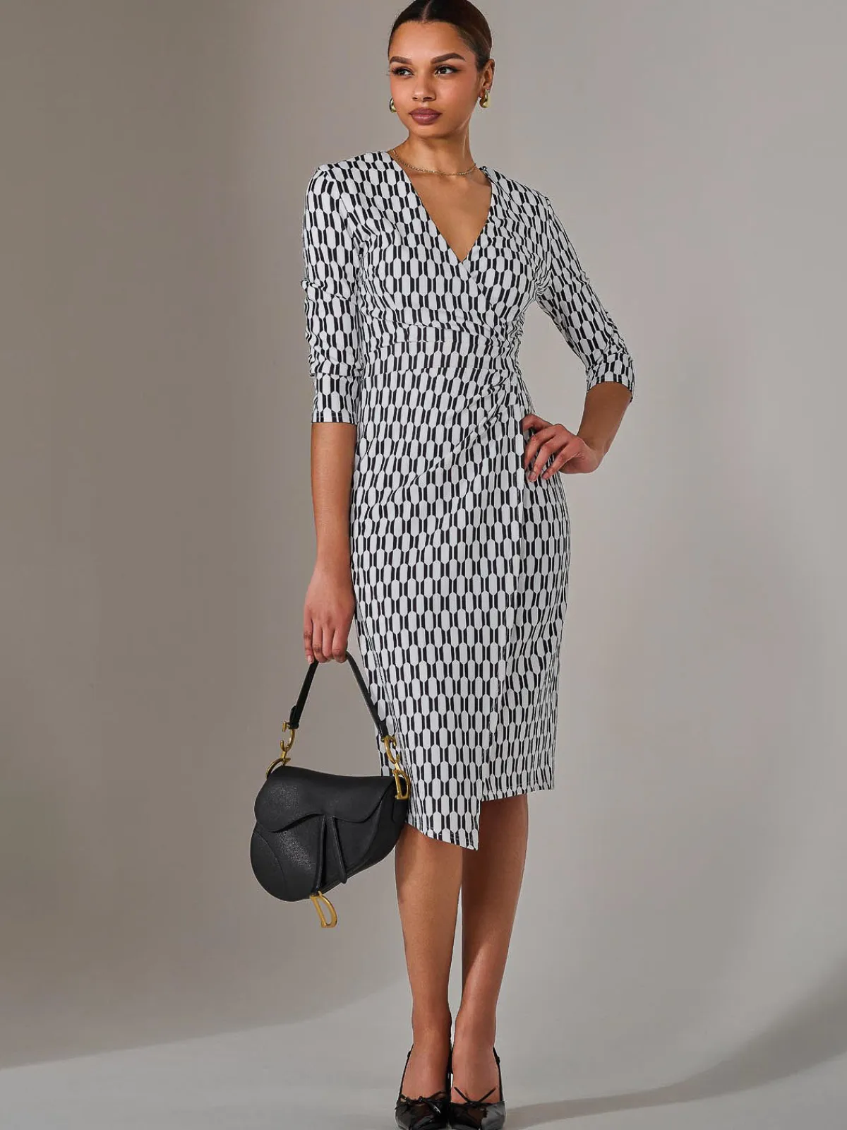 Jolie Moi Office Wear|Midi Dresses-3/4 Sleeve Geo Shift Midi Dress, White Geo