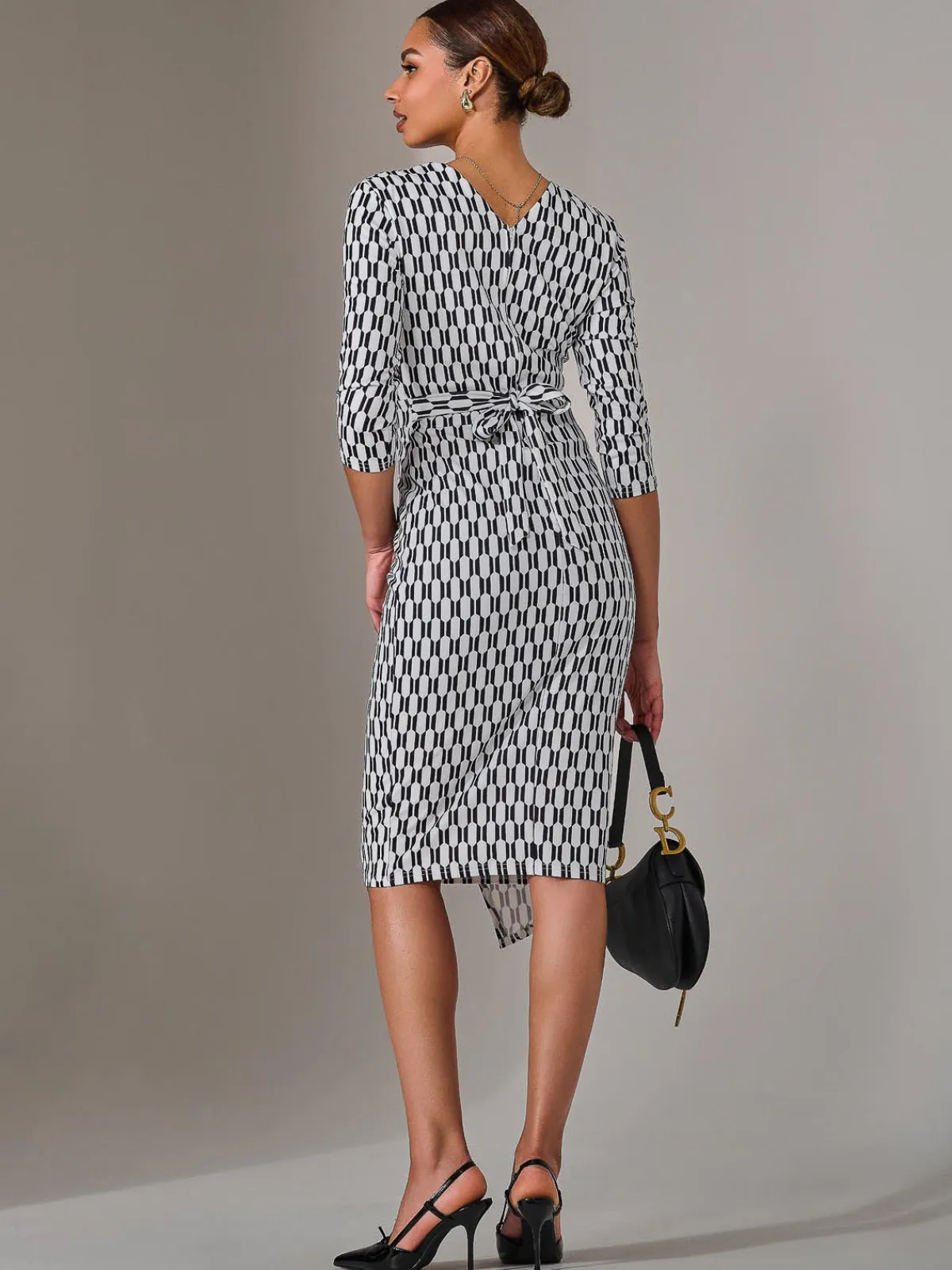 Jolie Moi Office Wear|Midi Dresses-3/4 Sleeve Geo Shift Midi Dress, White Geo