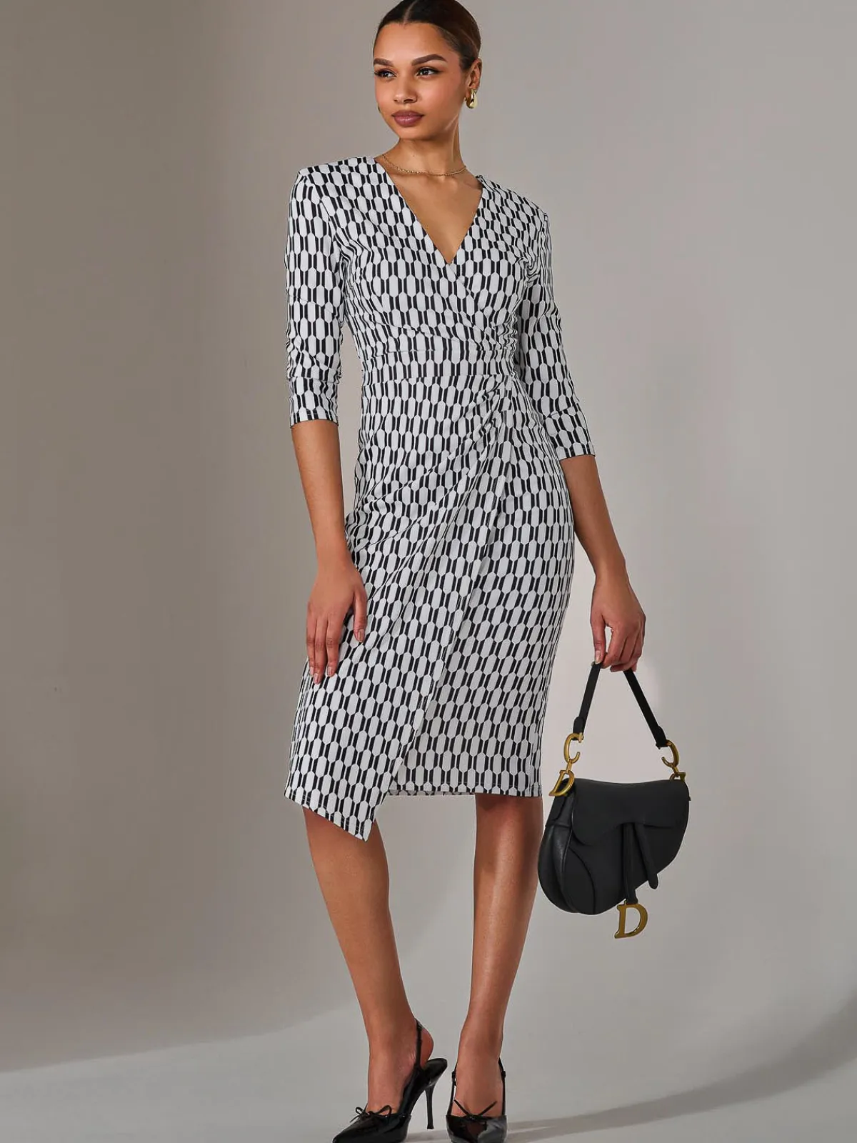 Jolie Moi Office Wear|Midi Dresses-3/4 Sleeve Geo Shift Midi Dress, White Geo