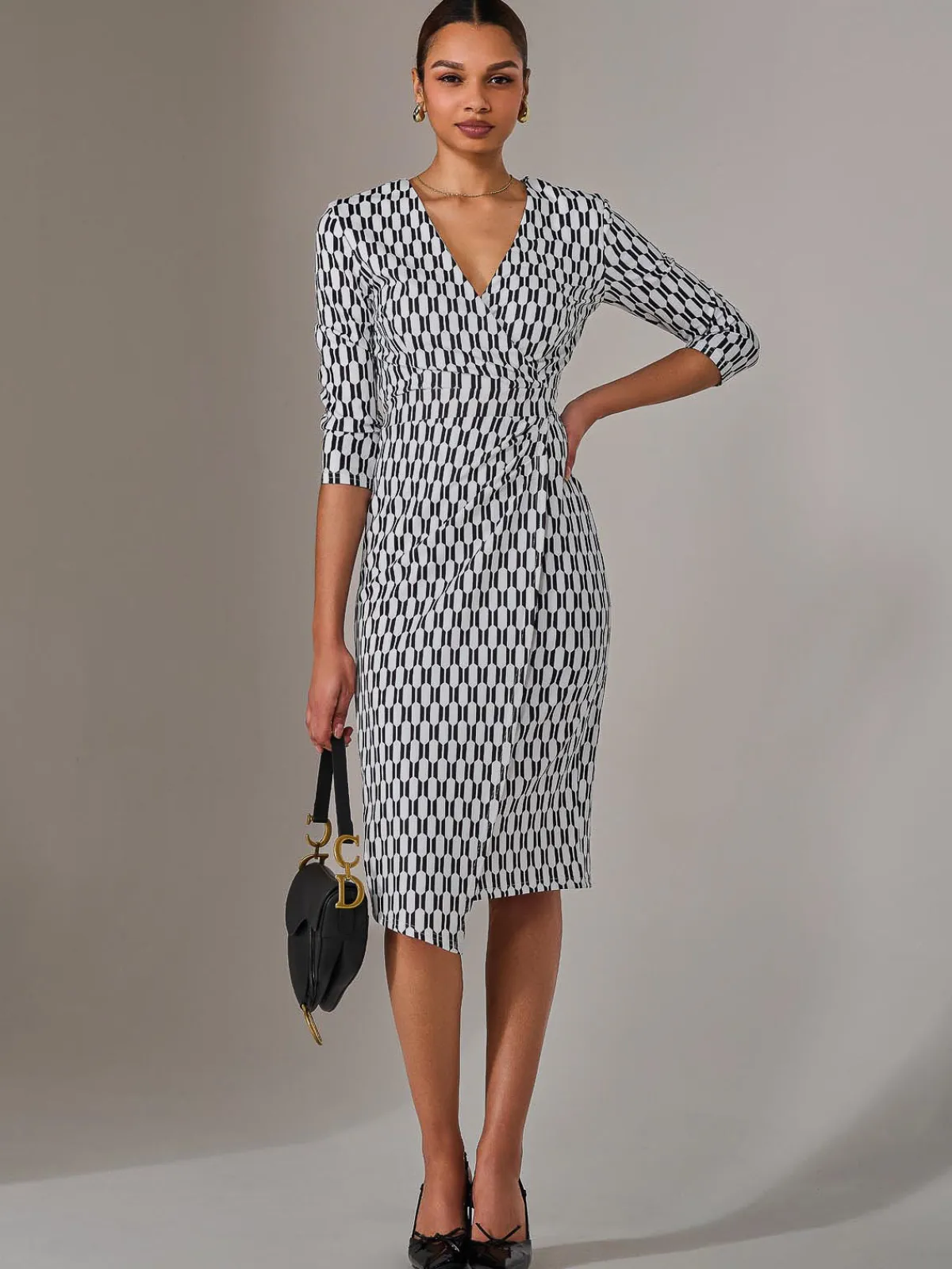 Jolie Moi Office Wear|Midi Dresses-3/4 Sleeve Geo Shift Midi Dress, White Geo