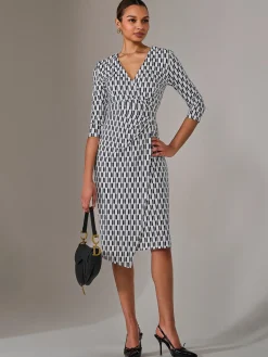 Jolie Moi Office Wear|Midi Dresses-3/4 Sleeve Geo Shift Midi Dress, White Geo